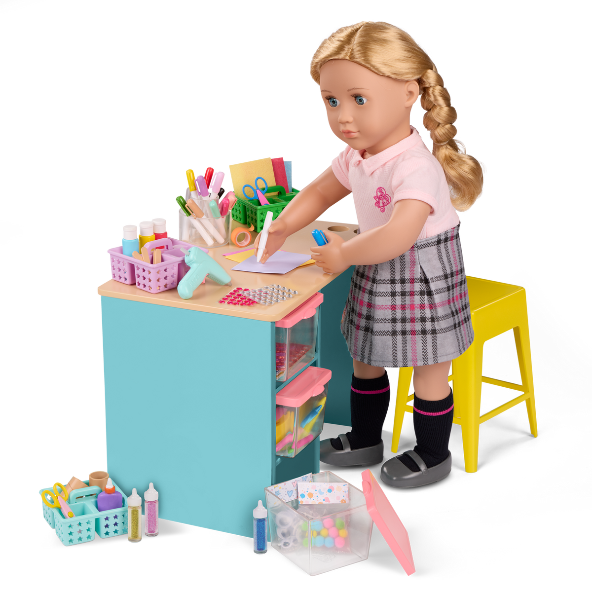 Doll Art Activity Table
