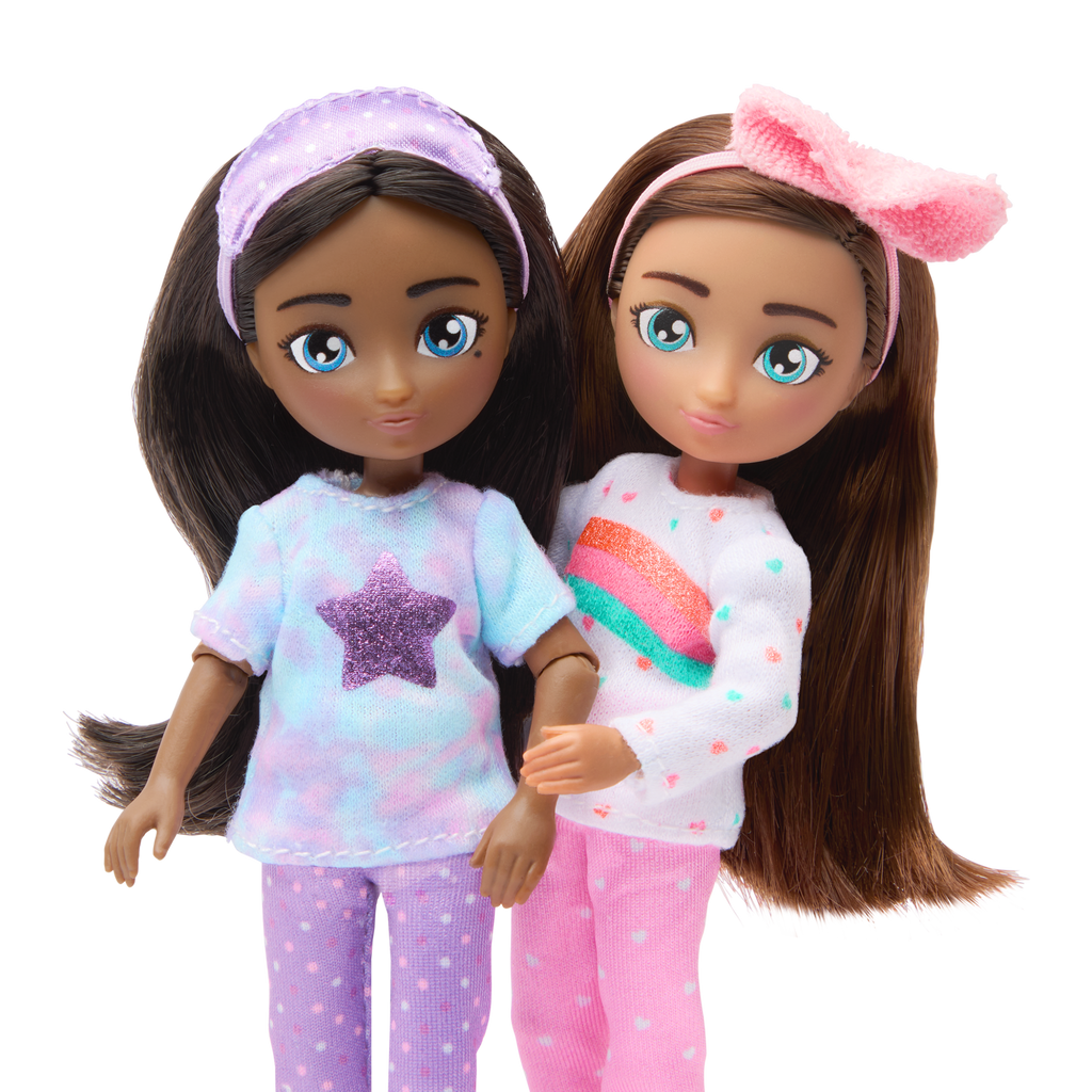 Mia and Zoe